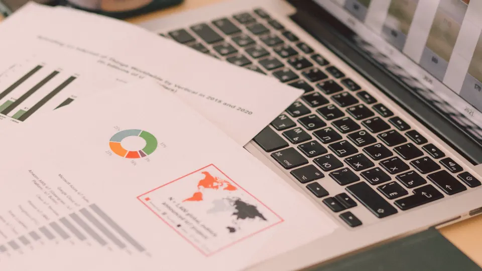 Quality management publication planning with process charts and documents